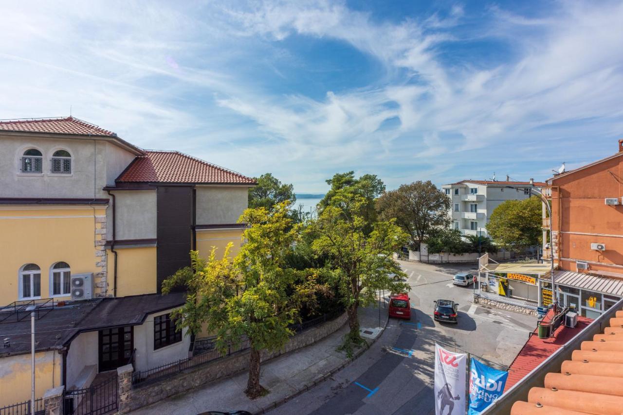 Apartment Riky Crikvenica Exteriör bild